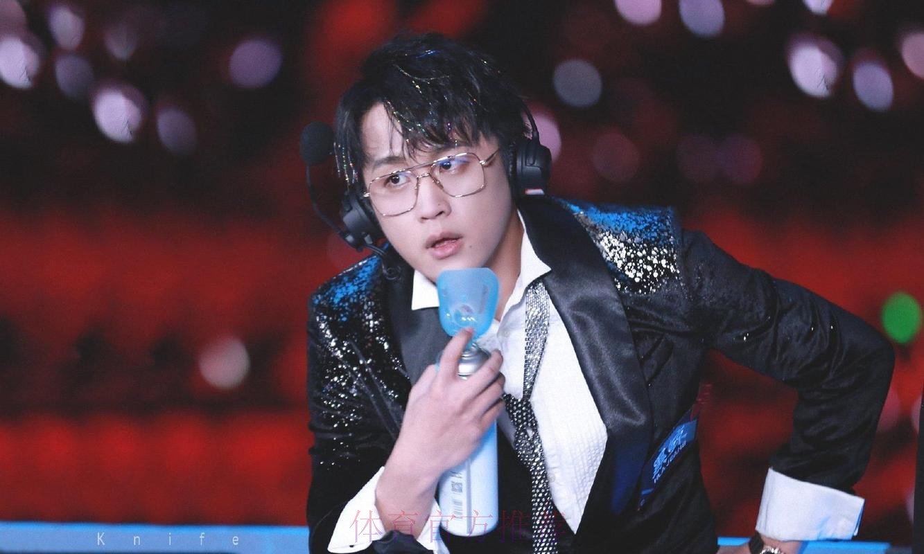 【直播】李九谈清融打野:KPL国宴也有他的一份功劳,他也是掌了勺的 【直播】李九谈清融打野:KPL国宴也有他的一份功劳,他也是掌了勺的